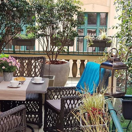 Pragueone Apartment,A/C,Terrace ภายนอก รูปภาพ