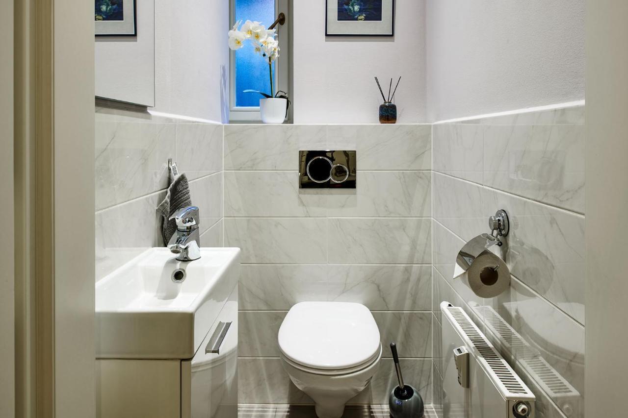 Pragueone Apartment,A/C,Terrace ภายนอก รูปภาพ