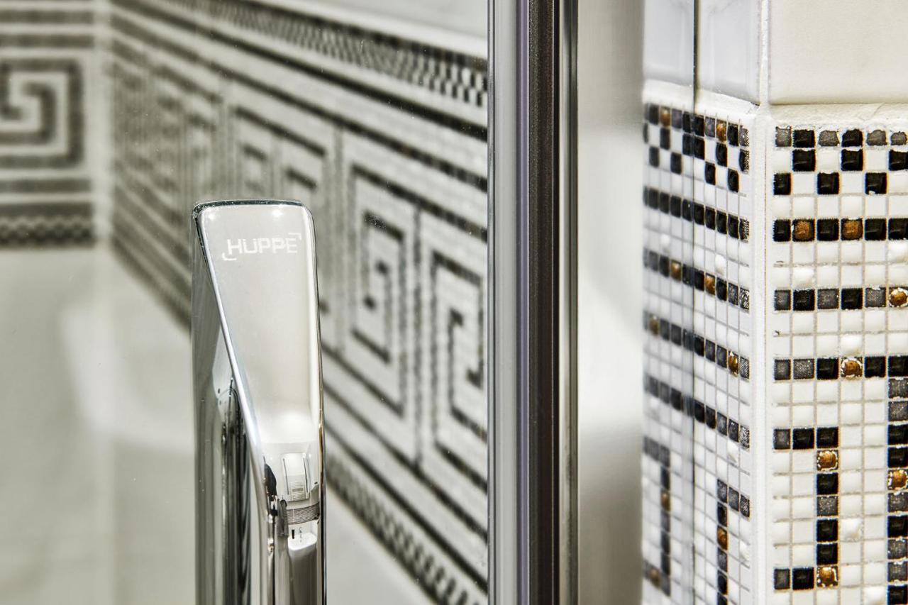 Pragueone Apartment,A/C,Terrace ภายนอก รูปภาพ
