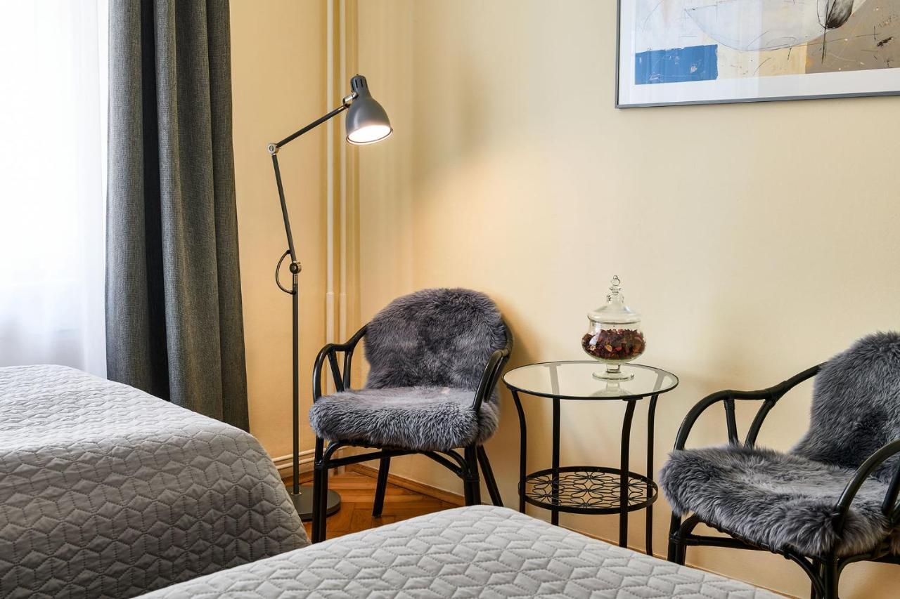 Pragueone Apartment,A/C,Terrace ภายนอก รูปภาพ