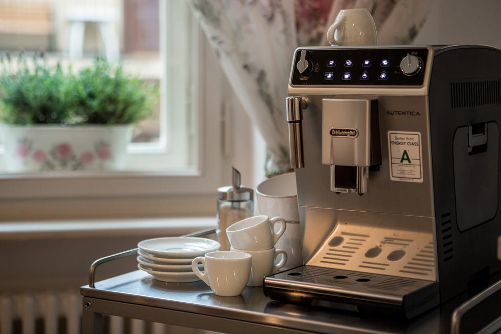 Pragueone Apartment,A/C,Terrace ภายนอก รูปภาพ