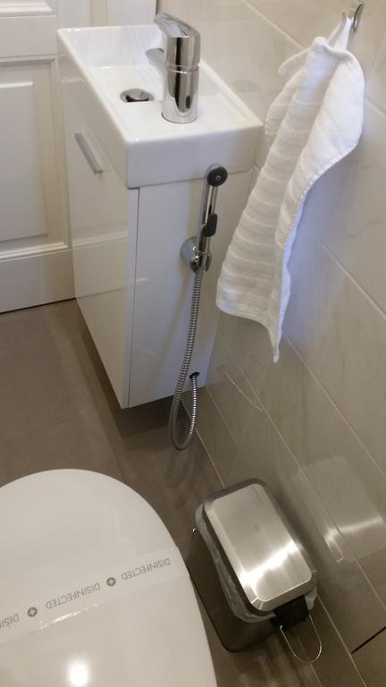 Pragueone Apartment,A/C,Terrace ภายนอก รูปภาพ