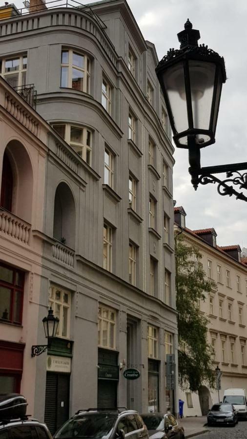 Pragueone Apartment,A/C,Terrace ภายนอก รูปภาพ